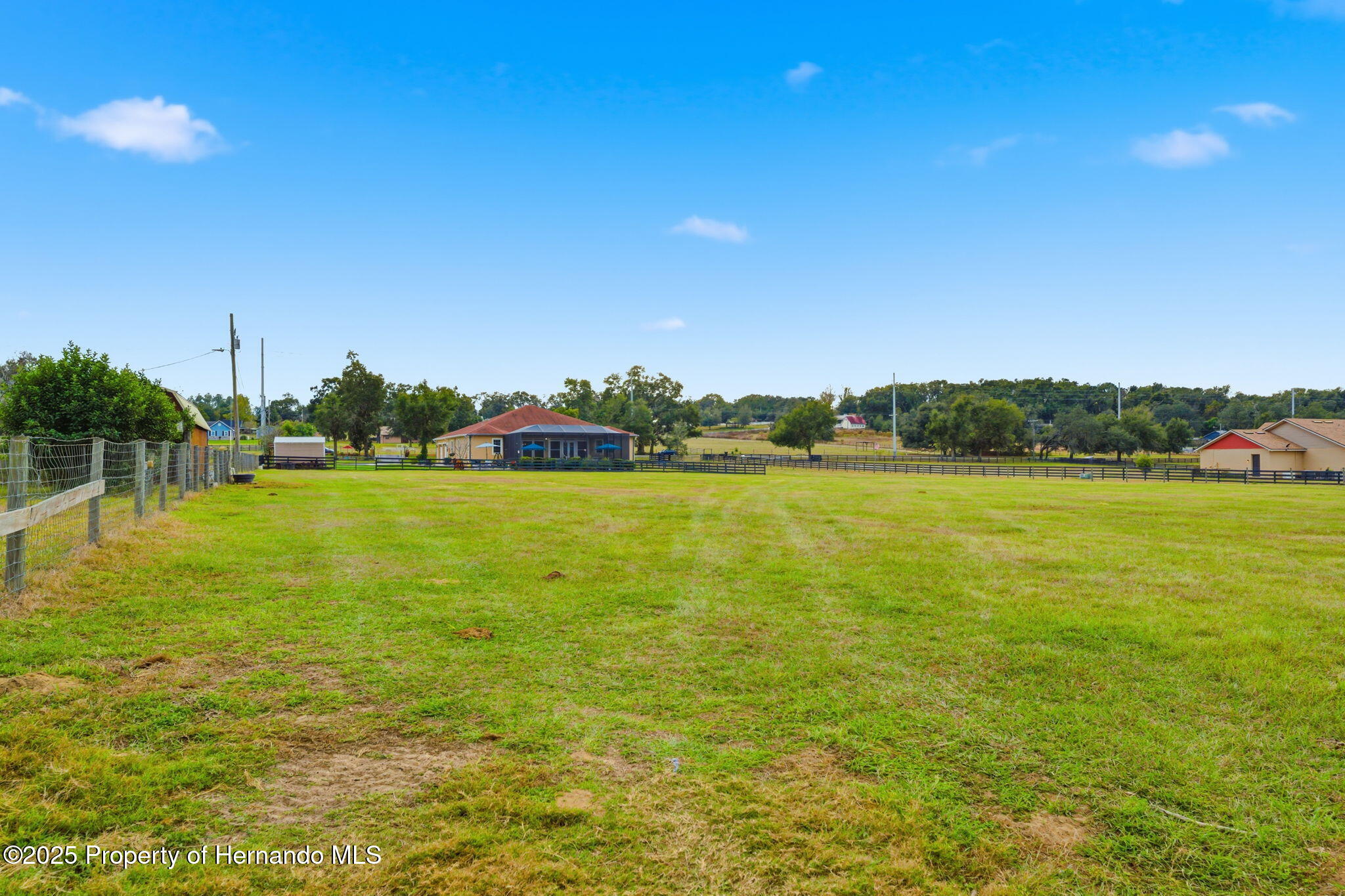 Dade City, Florida, 33523, United States, 4 Bedrooms Bedrooms, ,3 BathroomsBathrooms,Residential,Active,2001359