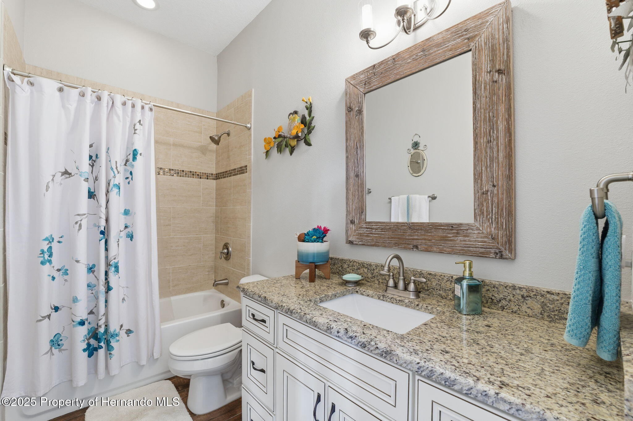 Dade City, Florida, 33523, United States, 4 Bedrooms Bedrooms, ,3 BathroomsBathrooms,Residential,Active,2001359