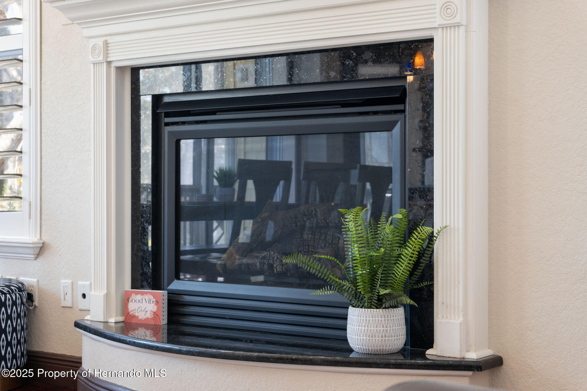 Weeki Wachee, Florida, 34607, United States, ,2 BathroomsBathrooms,Residential,Active,1770084