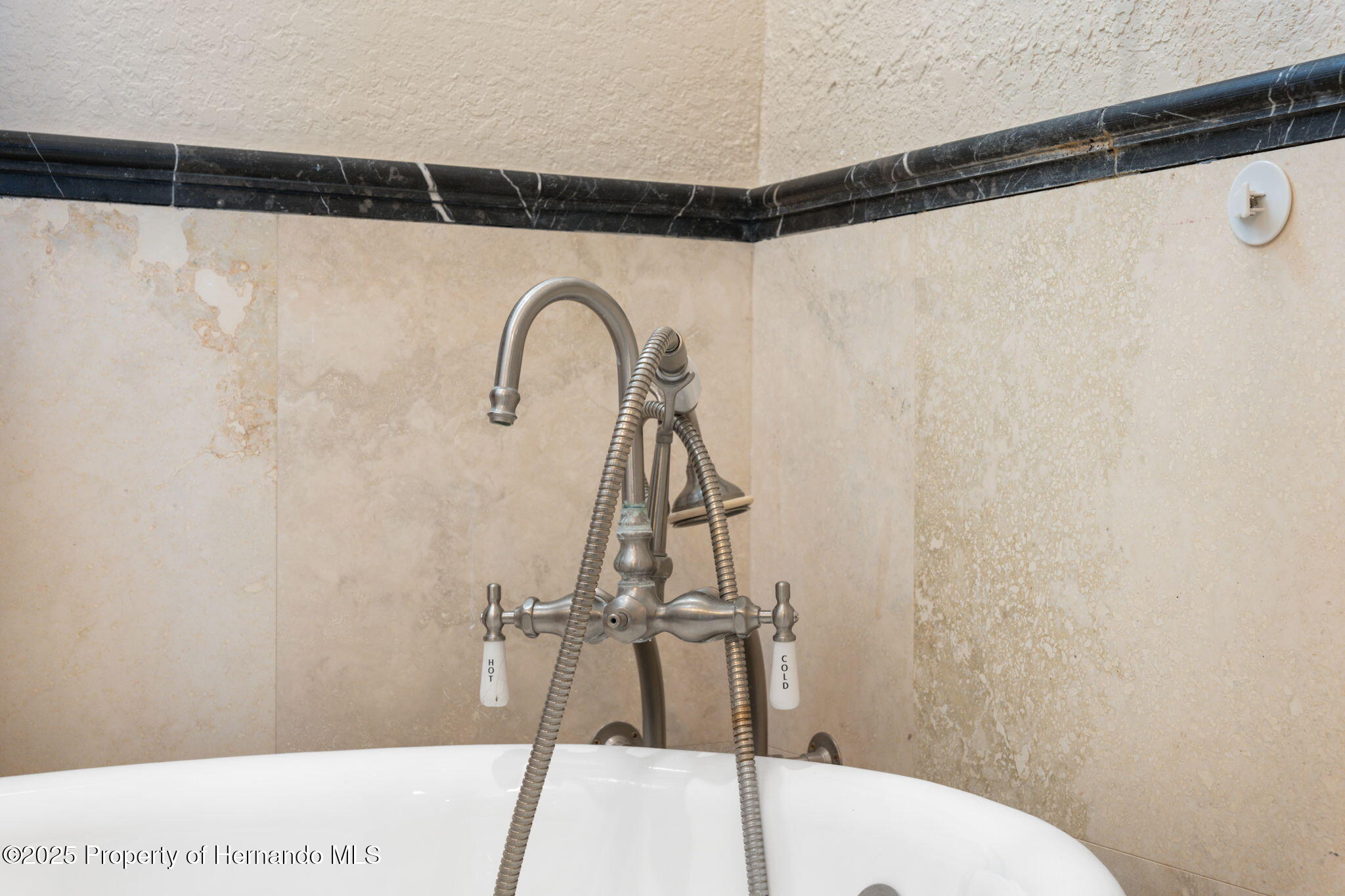 Weeki Wachee, Florida, 34607, United States, ,2 BathroomsBathrooms,Residential,Active,1770084