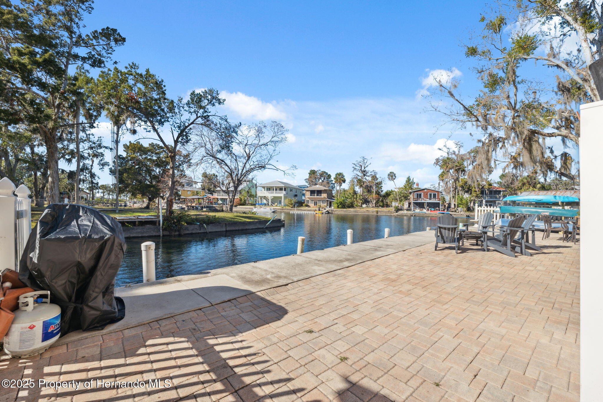 Weeki Wachee, Florida, 34607, United States, ,2 BathroomsBathrooms,Residential,Active,1770084