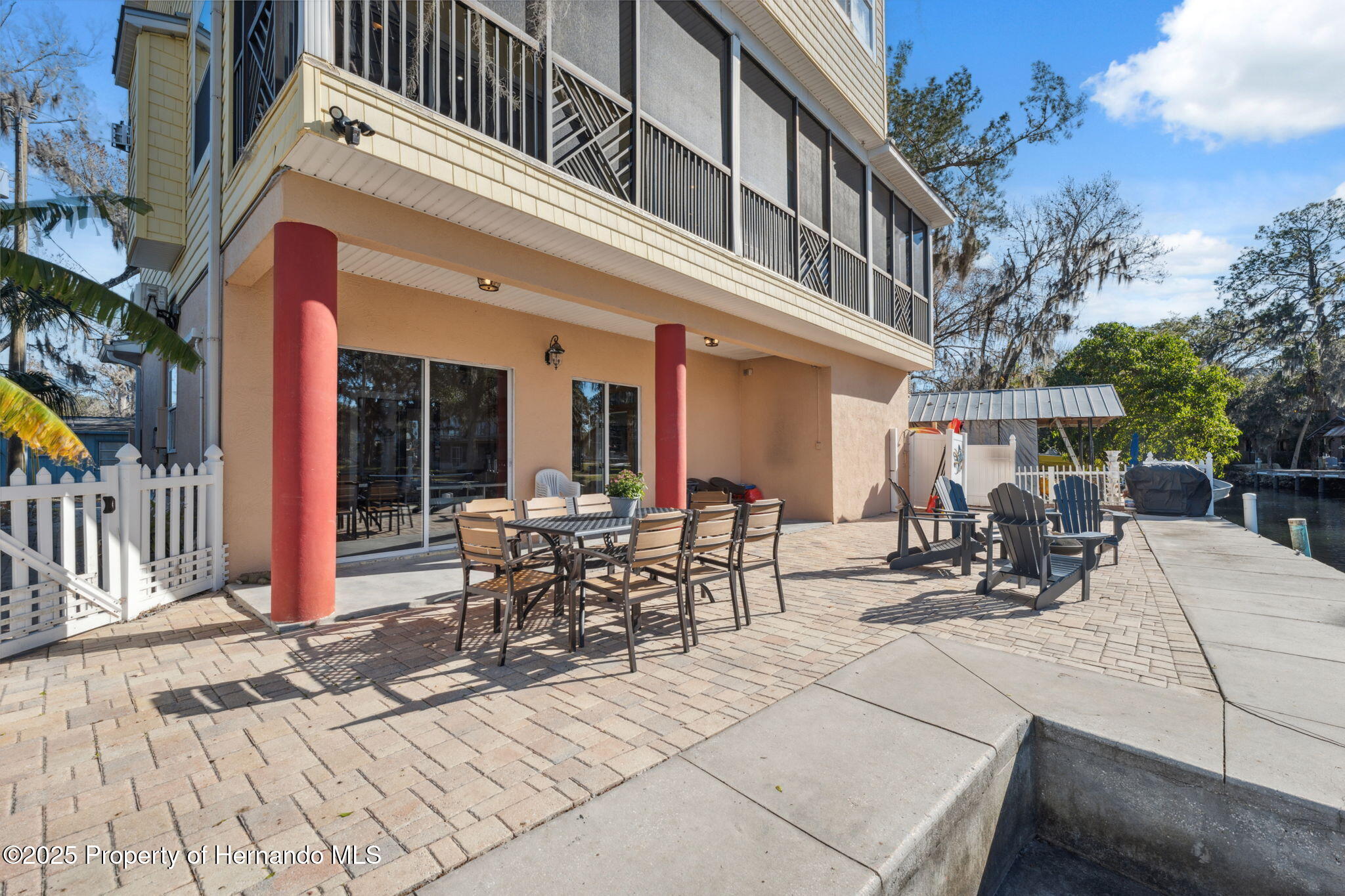 Weeki Wachee, Florida, 34607, United States, ,2 BathroomsBathrooms,Residential,Active,1770084