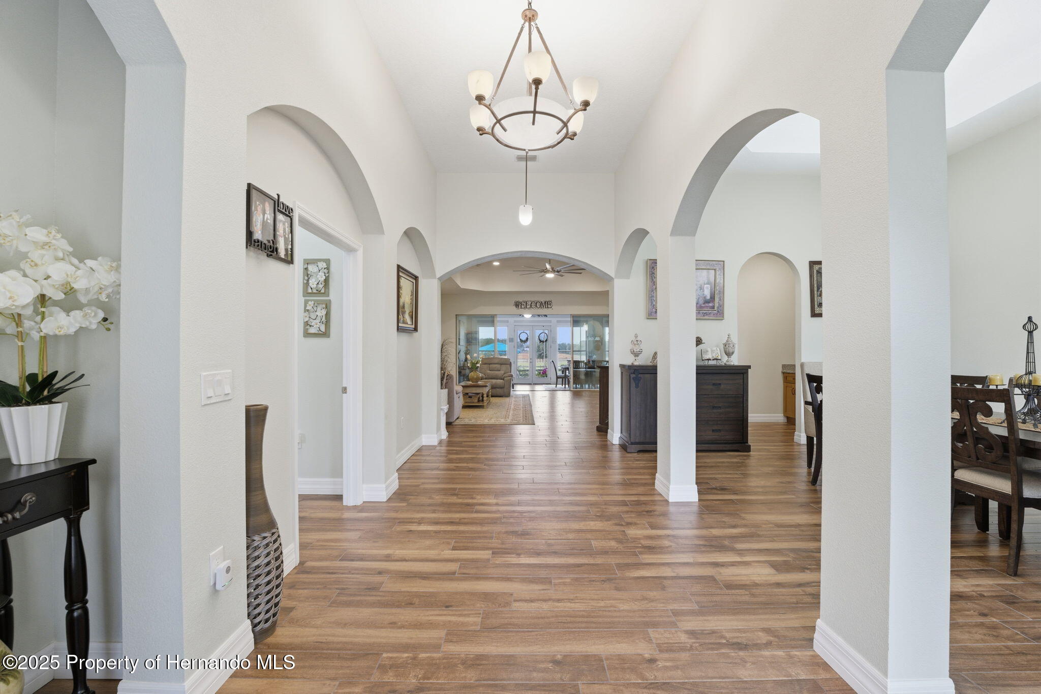 Dade City, Florida, 33523, United States, 4 Bedrooms Bedrooms, ,3 BathroomsBathrooms,Residential,Active,2001359