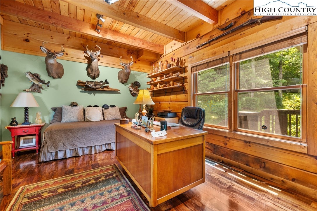Sugar Grove, North Carolina, 28679, United States, 4 Bedrooms Bedrooms, ,4 BathroomsBathrooms,Residential,Active,1884887