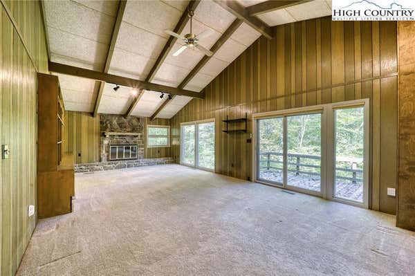 104 CREEKRIDGE RD, BEECH MOUNTAIN, NC 28604, photo 4 of 38