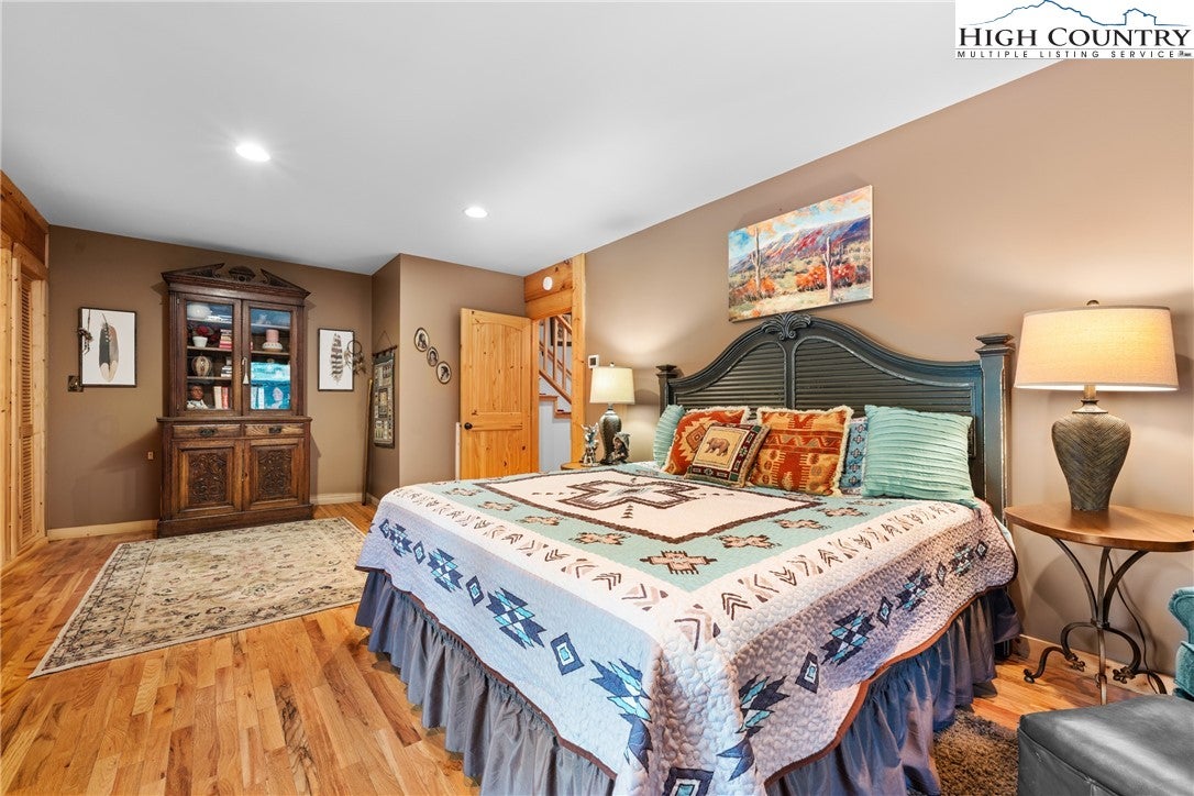 Sugar Grove, North Carolina, 28679, United States, 4 Bedrooms Bedrooms, ,4 BathroomsBathrooms,Residential,Active,1884887