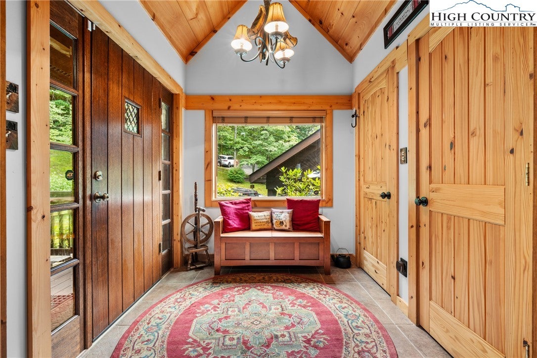 Sugar Grove, North Carolina, 28679, United States, 4 Bedrooms Bedrooms, ,4 BathroomsBathrooms,Residential,Active,1884887