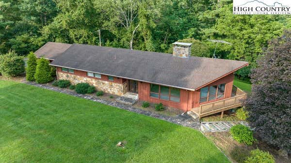 835 RIDGE RD, SPRUCE PINE, NC 28777 - Image 1