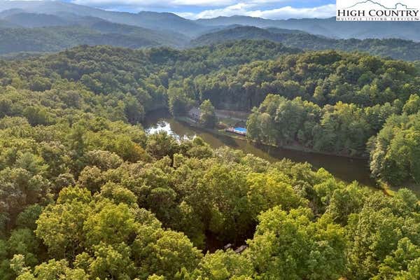 746 HAWK RIDGE RD, DEEP GAP, NC 28618, photo 4 of 50