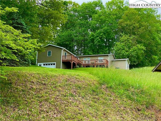 218 WADE LOOKABILL DR, BOONE, NC 28607, photo 3 of 38