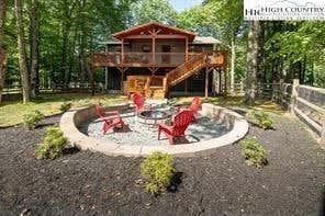 221 UPPER GROUSE RIDGE RD, BEECH MOUNTAIN, NC 28604 - Image 1