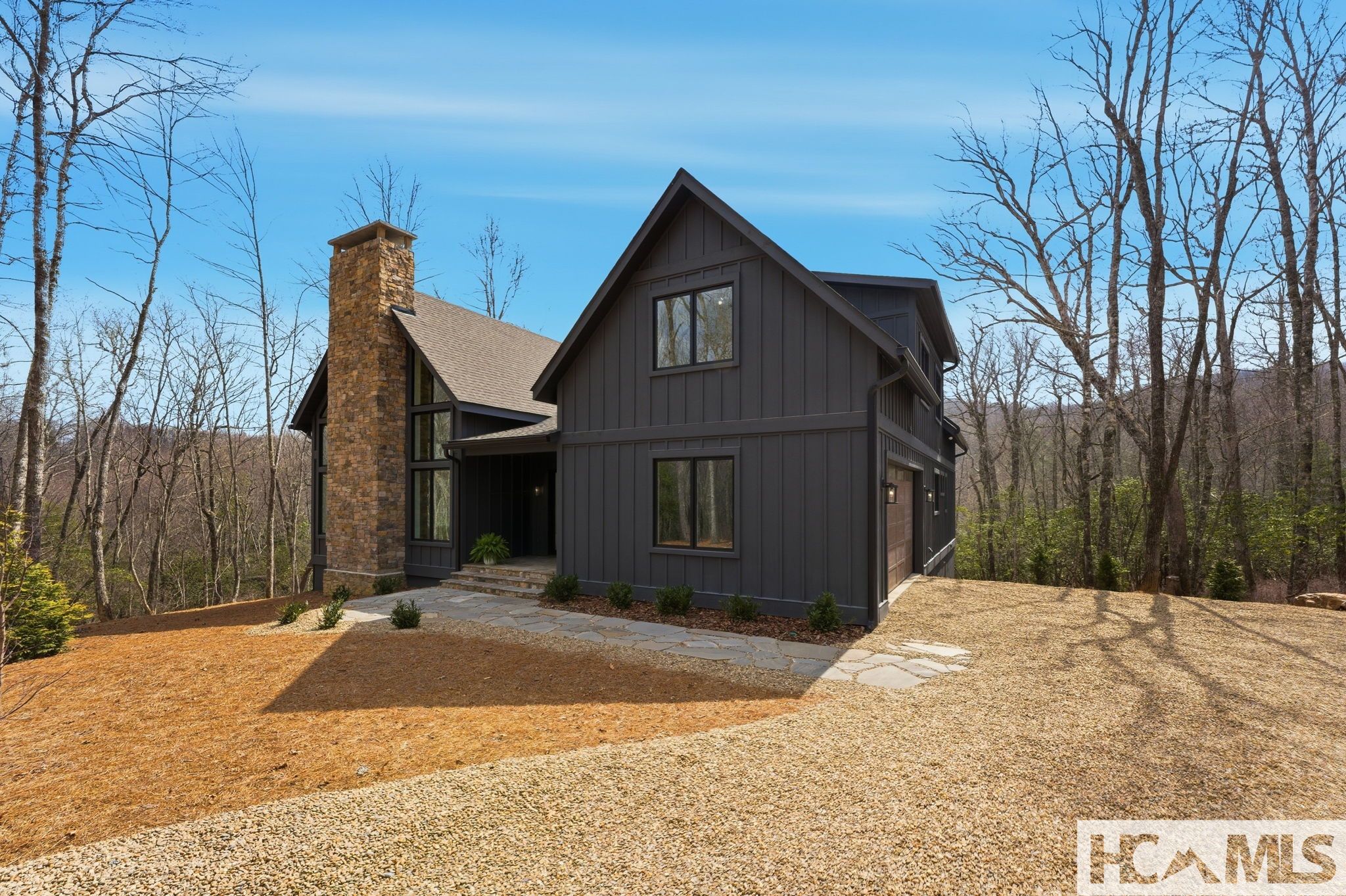 Glenville, North Carolina, 28736, United States, 3 Bedrooms Bedrooms, ,4 BathroomsBathrooms,Residential,Active,2031760