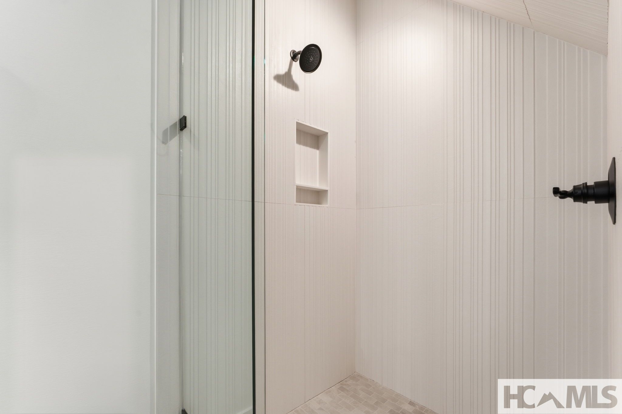 Glenville, North Carolina, 28736, United States, 3 Bedrooms Bedrooms, ,4 BathroomsBathrooms,Residential,Active,2031760