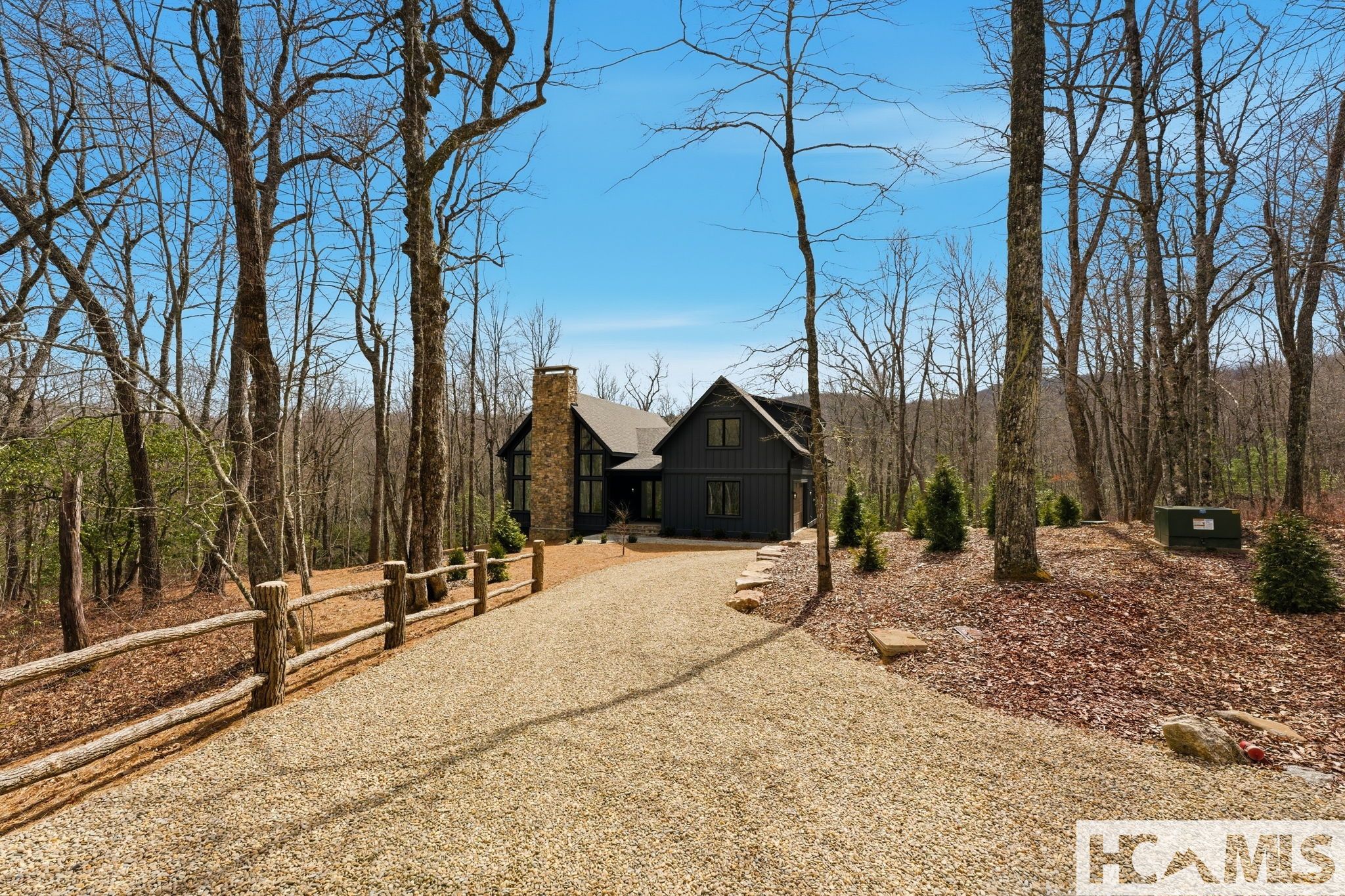 Glenville, North Carolina, 28736, United States, 3 Bedrooms Bedrooms, ,4 BathroomsBathrooms,Residential,Active,2031760