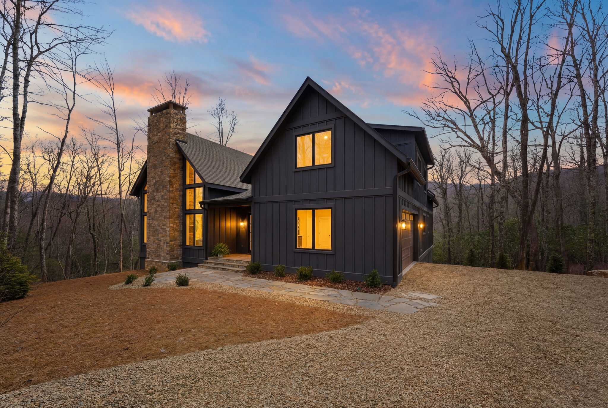 Glenville, North Carolina, 28736, United States, 3 Bedrooms Bedrooms, ,4 BathroomsBathrooms,Residential,Active,2031760