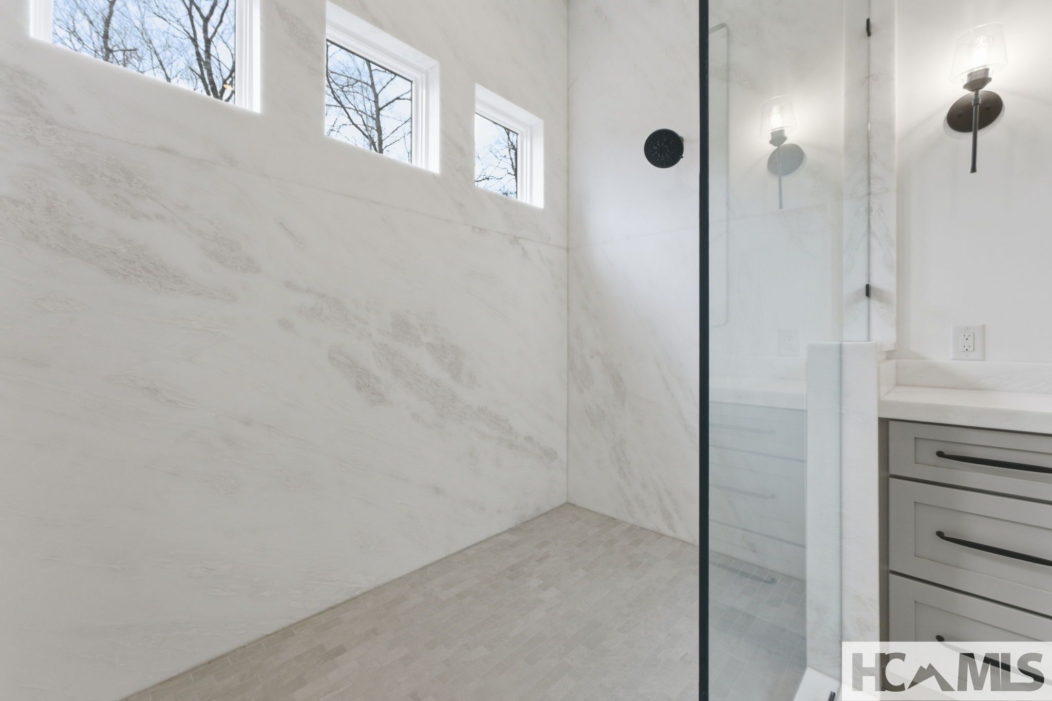 Glenville, North Carolina, 28736, United States, 3 Bedrooms Bedrooms, ,4 BathroomsBathrooms,Residential,Active,2031760