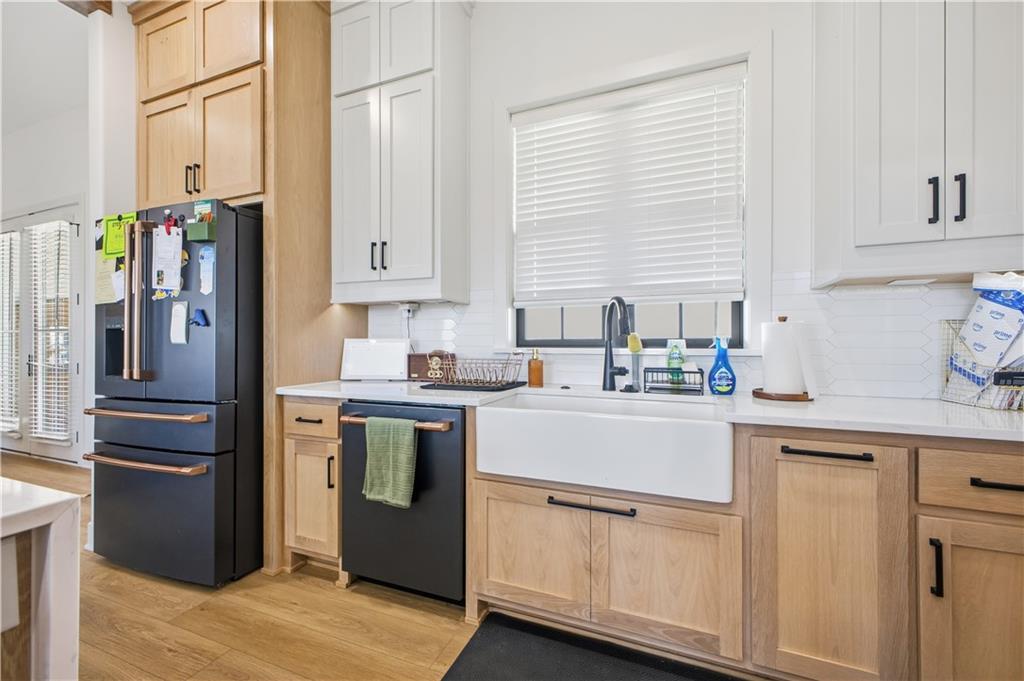 St Joseph, Missouri, 64507, United States, 5 Bedrooms Bedrooms, ,5 BathroomsBathrooms,Residential,Active,2007340