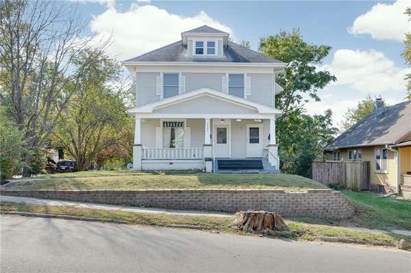 2848 SYLVANIE ST, SAINT JOSEPH, MO 64501 - Image 1