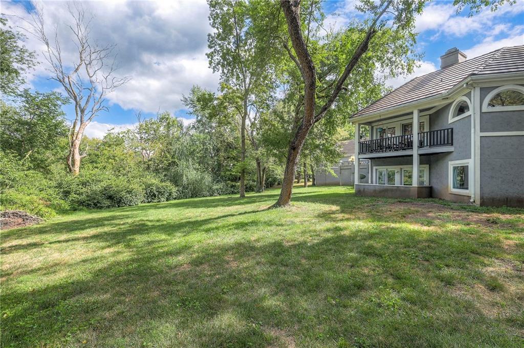Kansas City, Missouri, 64114, United States, 5 Bedrooms Bedrooms, ,9 BathroomsBathrooms,Residential,Active,1929676