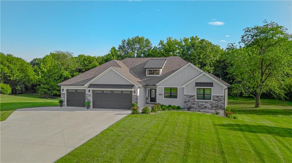 Kearney, Missouri, 64060, United States, 4 Bedrooms Bedrooms, ,3 BathroomsBathrooms,Residential,Active,1927650