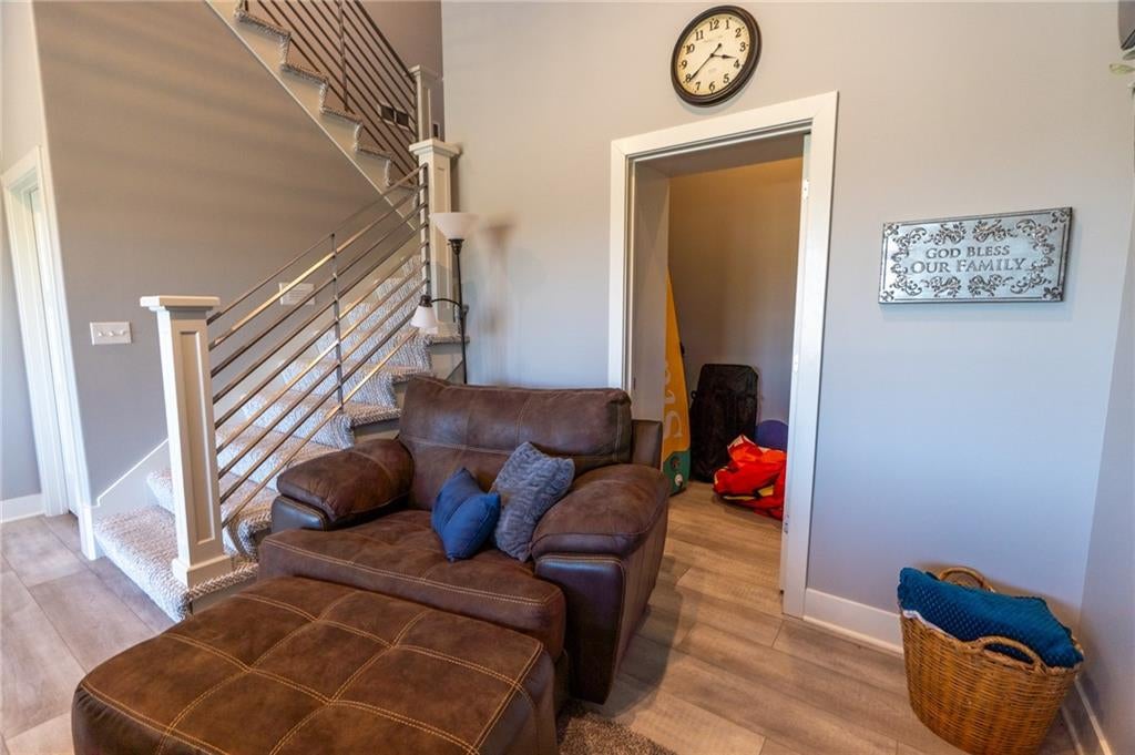 Altamont, Missouri, 64620, United States, 4 Bedrooms Bedrooms, ,4 BathroomsBathrooms,Residential,Active,1774004