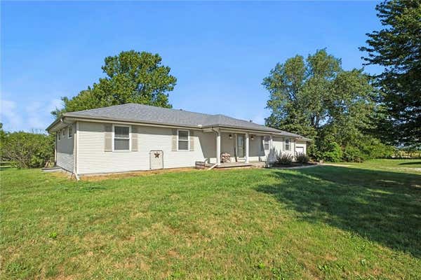 26930 METCALF RD, LOUISBURG, KS 66053, photo 4 of 38