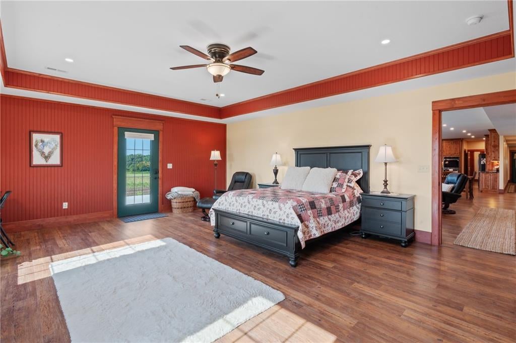 Gallatin, Missouri, 64640, United States, 5 Bedrooms Bedrooms, ,5 BathroomsBathrooms,Residential,Active,1953380