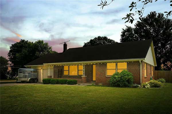 501 SW LOCUST ST, OAK GROVE, MO 64075 - Image 1