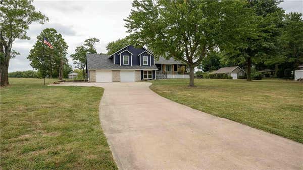 9210 S SHROUT RD, GRAIN VALLEY, MO 64029 - Image 1