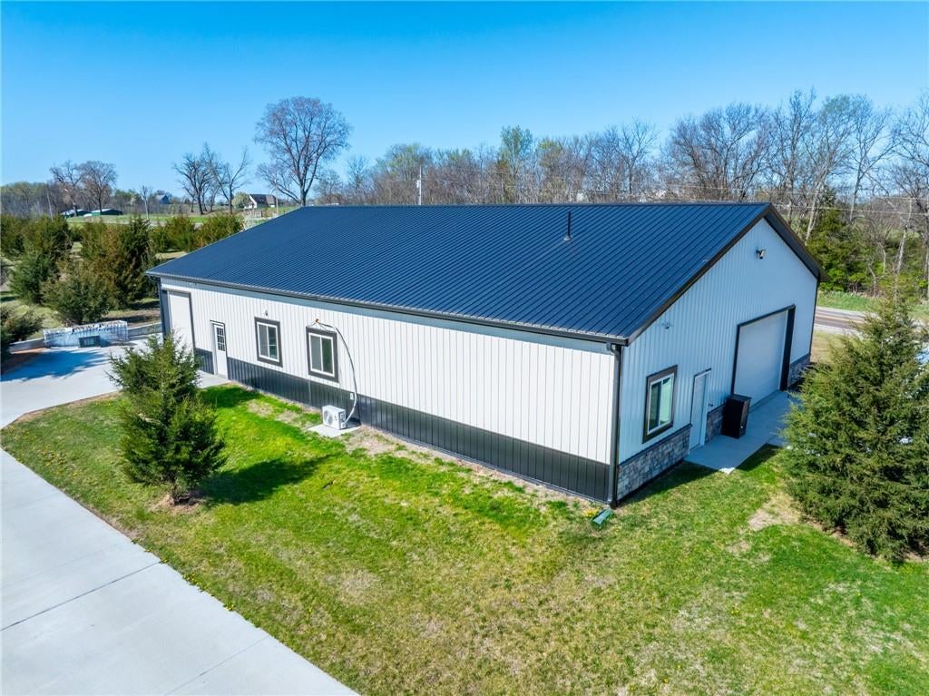 Cameron, Missouri, 64429, United States, 3 Bedrooms Bedrooms, ,3 BathroomsBathrooms,Residential,Active,1764473