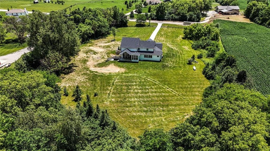 Liberty, Missouri, 64068, United States, 6 Bedrooms Bedrooms, ,5 BathroomsBathrooms,Residential,Active,1922515