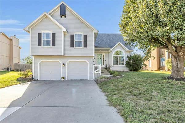 5404 NE HOLIDAY DR, LEES SUMMIT, MO 64064 - Image 1