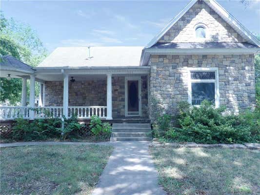 1111 E OAK ST, FORT SCOTT, KS 66701 - Image 1