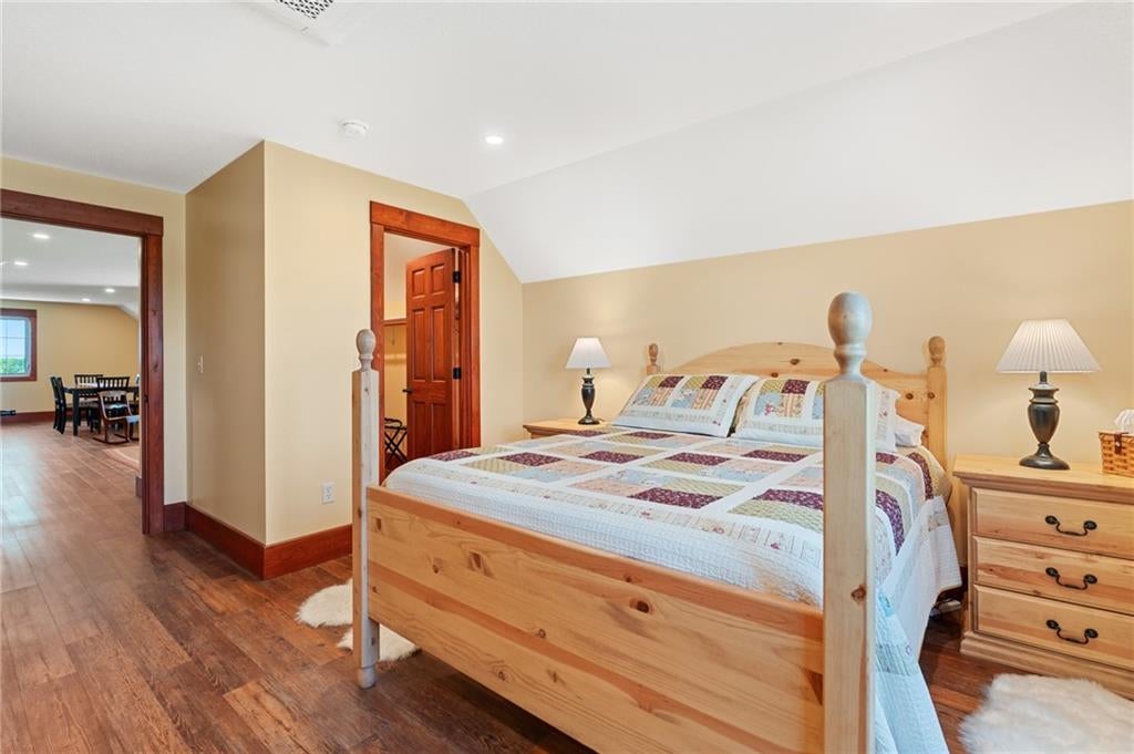 Gallatin, Missouri, 64640, United States, 5 Bedrooms Bedrooms, ,5 BathroomsBathrooms,Residential,Active,1953380