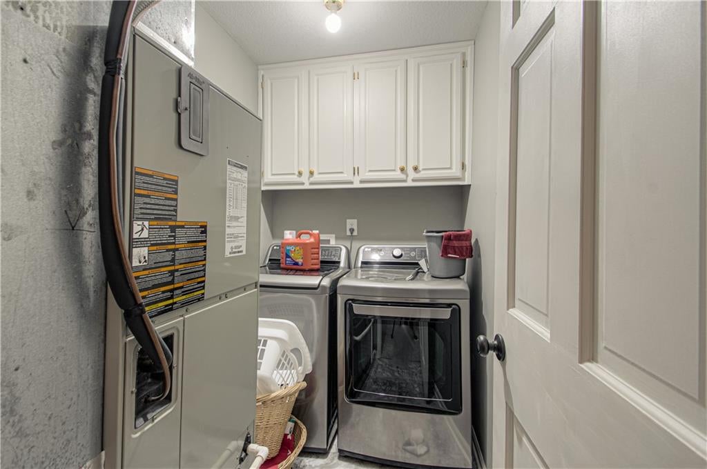 Lee'S Summit, Missouri, 64086, United States, 4 Bedrooms Bedrooms, ,4 BathroomsBathrooms,Residential,Active,1993632