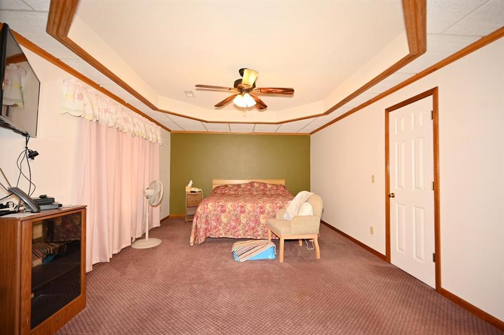 Weston, Missouri, 64098, United States, 4 Bedrooms Bedrooms, ,3 BathroomsBathrooms,Residential,Active,1989765