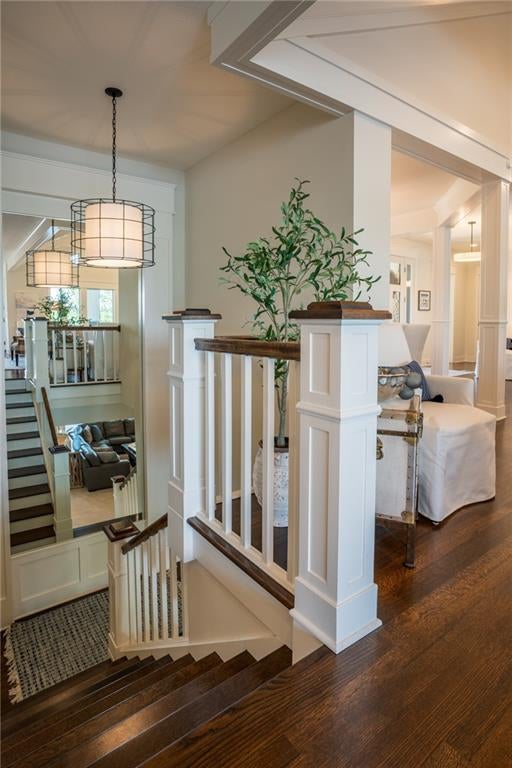 Altamont, Missouri, 64620, United States, 5 Bedrooms Bedrooms, ,5 BathroomsBathrooms,Residential,Active,1880022