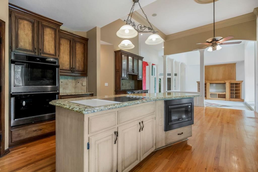 Belton, Missouri, 64012, United States, 4 Bedrooms Bedrooms, ,4 BathroomsBathrooms,Residential,Active,1839446