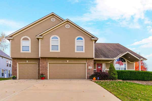 2329 SW CROWN DR, LEES SUMMIT, MO 64082 - Image 1