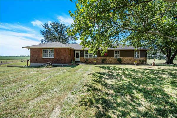 15175 HOLLINGSWORTH RD, BASEHOR, KS 66007 - Image 1