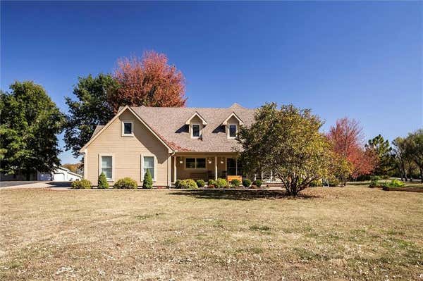 15609 SHORT LN, SMITHVILLE, MO 64089 - Image 1