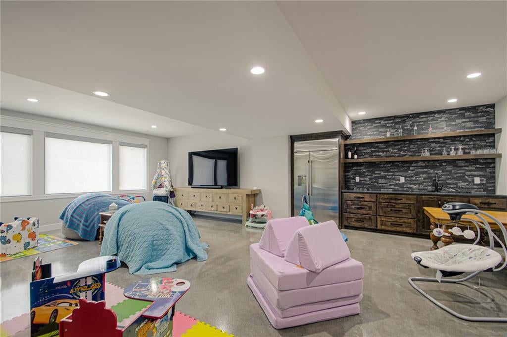 Kearney, Missouri, 64060, United States, 4 Bedrooms Bedrooms, ,3 BathroomsBathrooms,Residential,Active,1927650