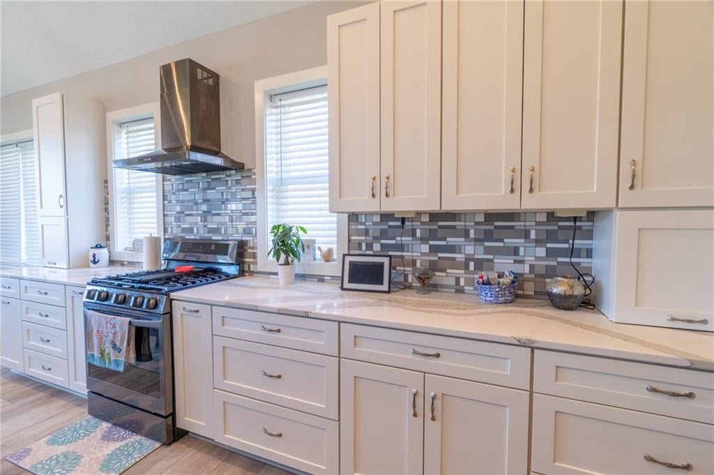 Altamont, Missouri, 64620, United States, 4 Bedrooms Bedrooms, ,4 BathroomsBathrooms,Residential,Active,1774004