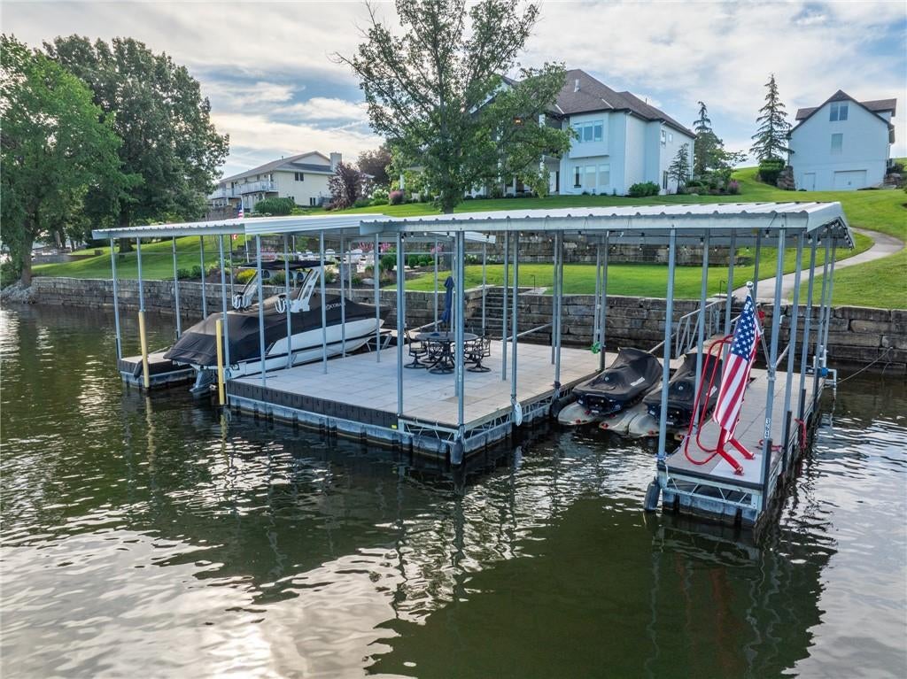 Altamont, Missouri, 64620, United States, 5 Bedrooms Bedrooms, ,5 BathroomsBathrooms,Residential,Active,1880022