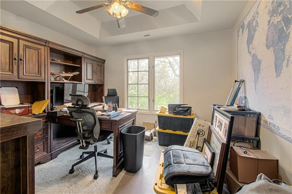 Lee'S Summit, Missouri, 64086, United States, 4 Bedrooms Bedrooms, ,4 BathroomsBathrooms,Residential,Active,1993632