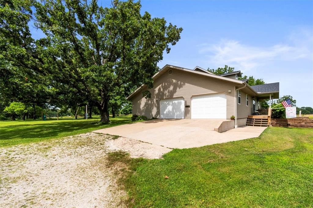 Macks Creek, Missouri, 65786, United States, 3 Bedrooms Bedrooms, ,3 BathroomsBathrooms,Residential,Active,1893234