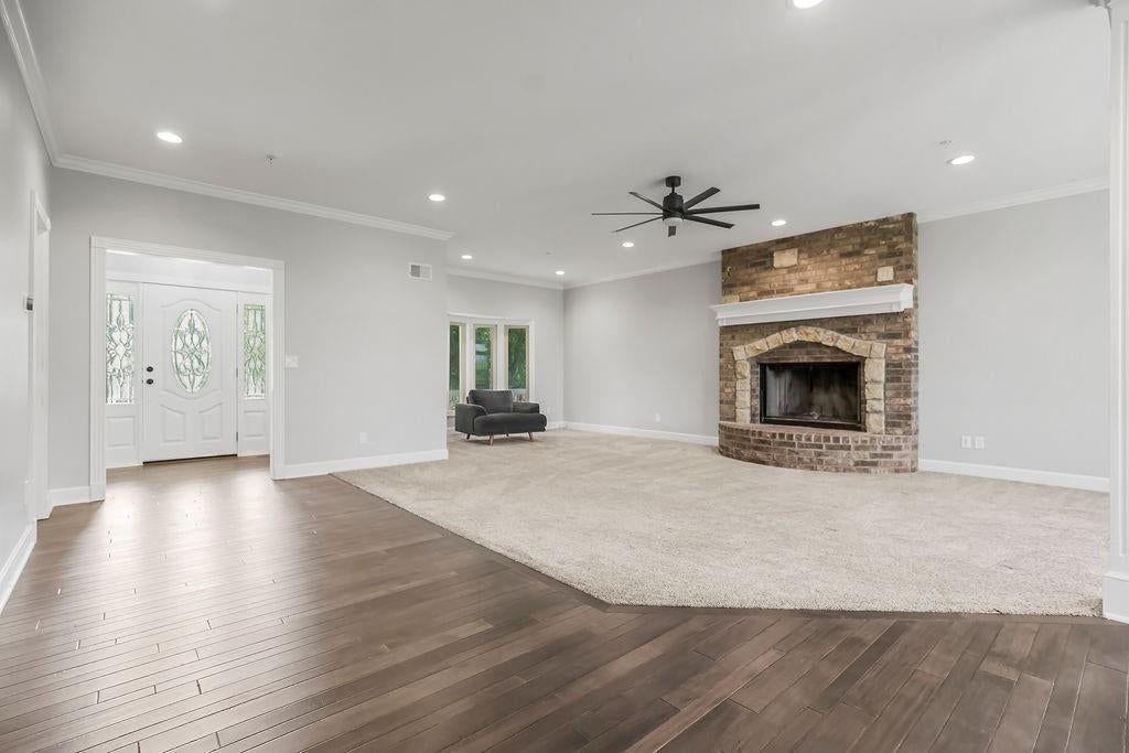 Grandview, Missouri, 64030, United States, 8 Bedrooms Bedrooms, ,5 BathroomsBathrooms,Residential,Active,1892623