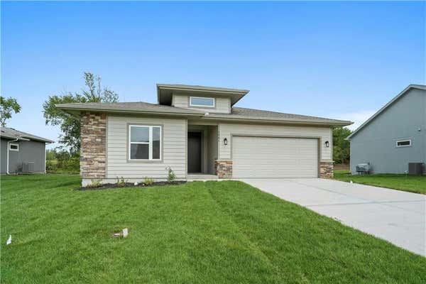 1549 N GRAYHAWK DRIVE, BASEHOR, KS 66007 - Image 1