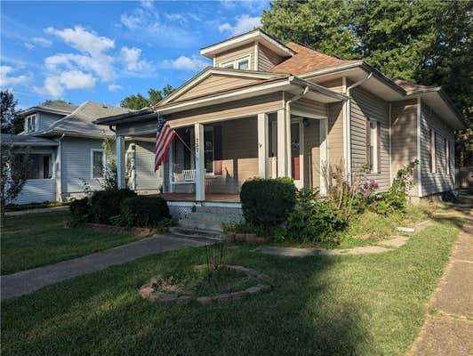 237 S PARK AVE, SEDALIA, MO 65301 - Image 1