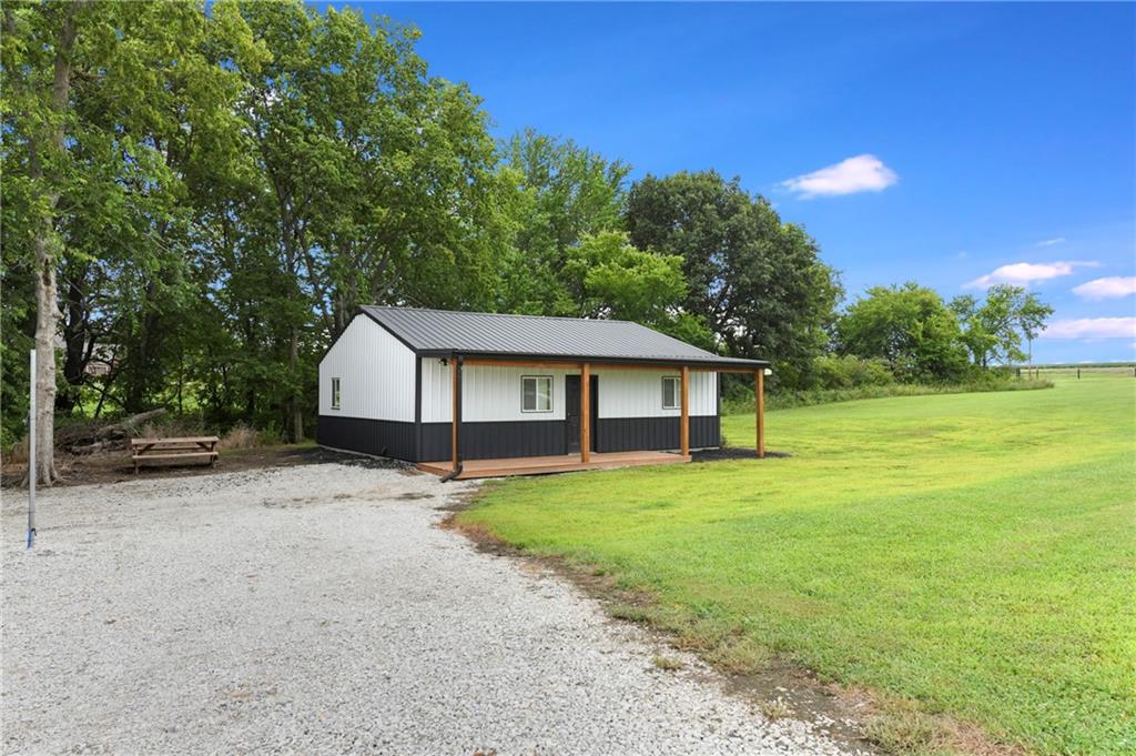 Odessa, Missouri, 64076, United States, 4 Bedrooms Bedrooms, ,4 BathroomsBathrooms,Residential,Active,1914840